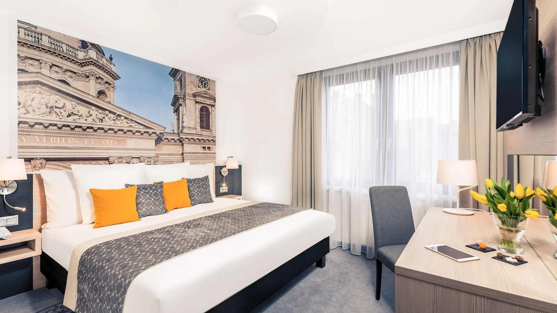 Mercure Budapest City Center 4*,